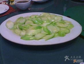 吃大米炒小瓜,大米炒小瓜，简单易做营养满分