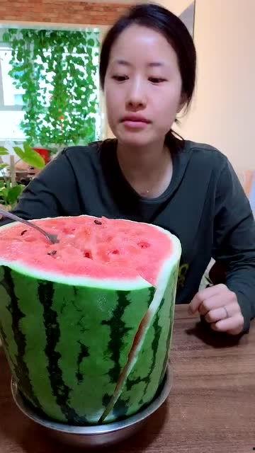 吃大瓜新疆,探寻“吃大瓜”的独特风味