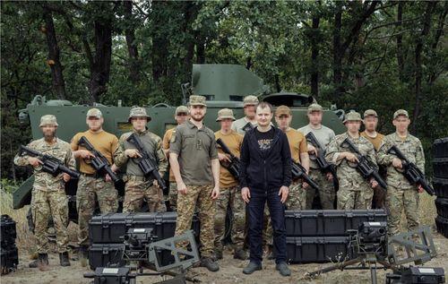 部队前线吃瓜,揭秘部队前线吃瓜趣事