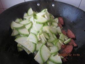 坐月子可以吃小白瓜